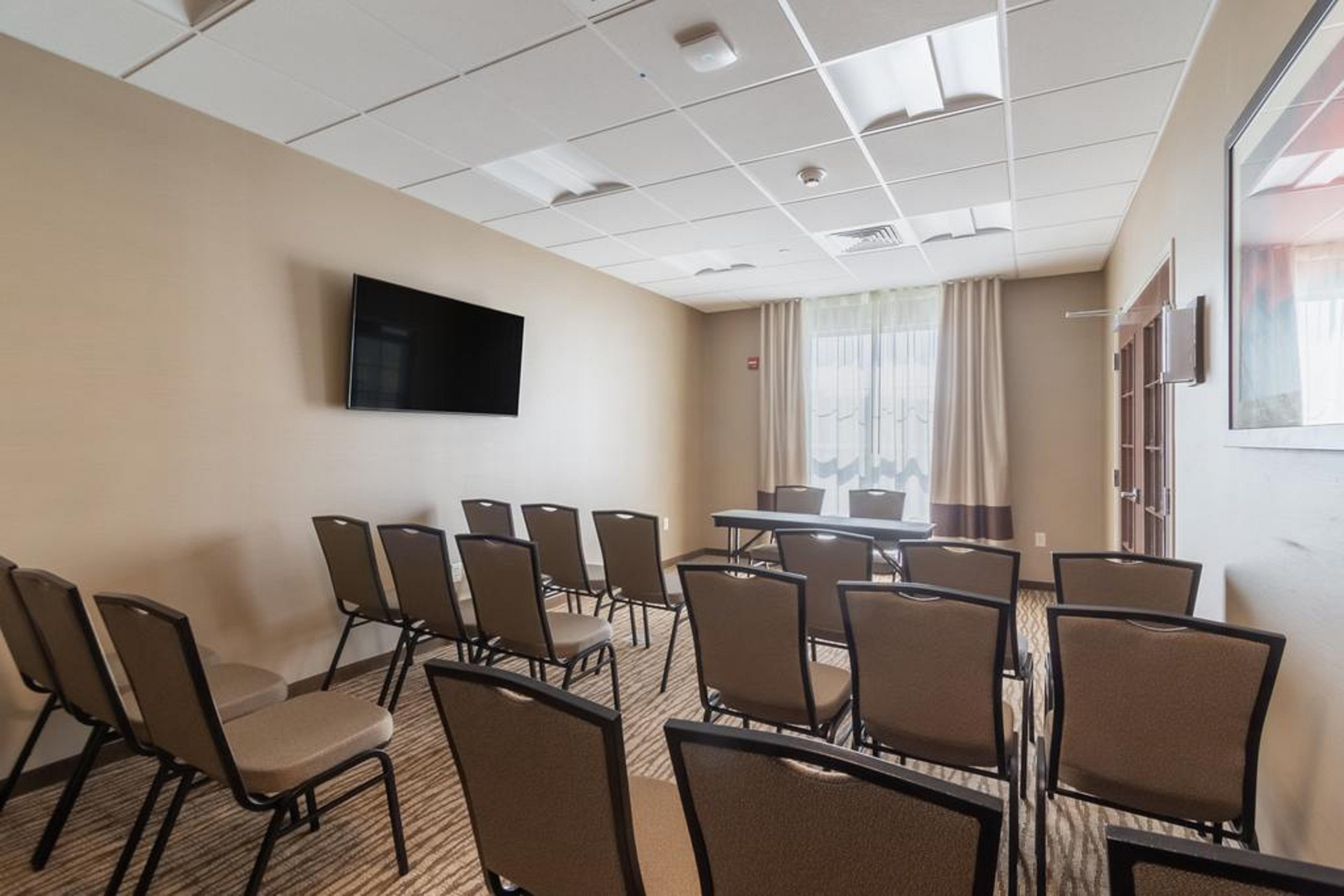 Comfort & - Harrisburg Airport - Hershey South 3*